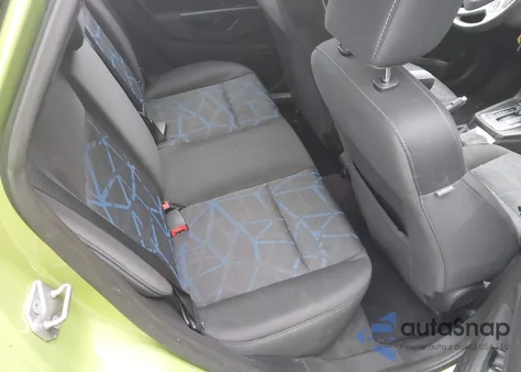 2012 Ford Fiesta Se z USA, uszkodzony, nr VIN 3FADP4BJ7CM101862